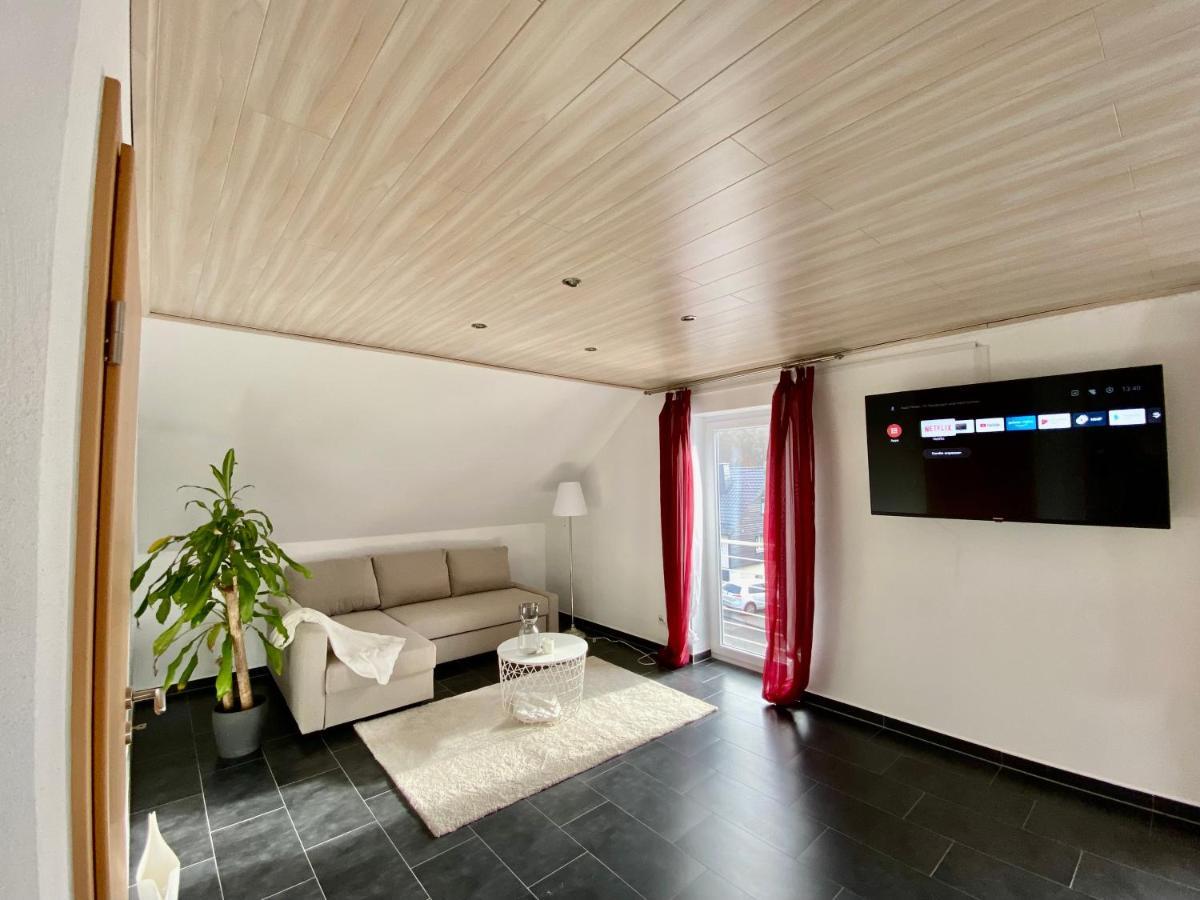 Moderne Ferienwohnung Seeblick Фройденберг Екстериор снимка